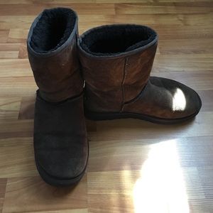 Brown uggs size 8 womens