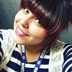 Meet your Posher, Caryn