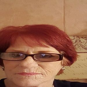 Meet your Posher, Vickie