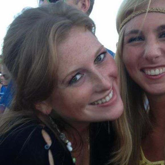 Meet your Posher, Lauren - Picture 1 of 1