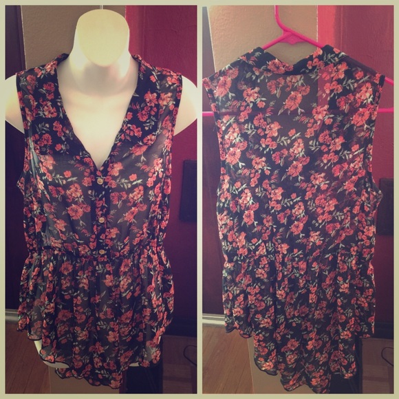 Charlotte Russe Tops - Hi Low Collared Top