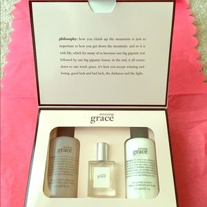 Price Drop!! Philosophy Amazing Grace Set NWT.