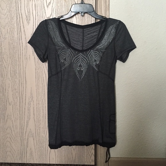 Lululemon top