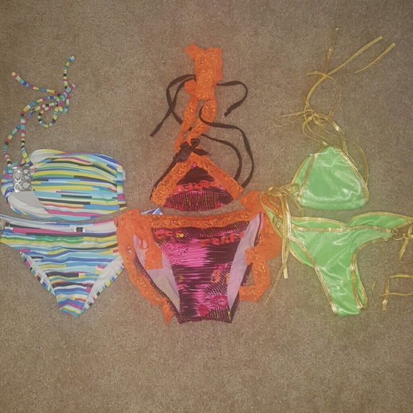 Pucker bottom BIKINI trio!! 👙