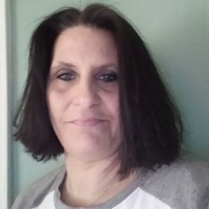 Meet your Posher, April