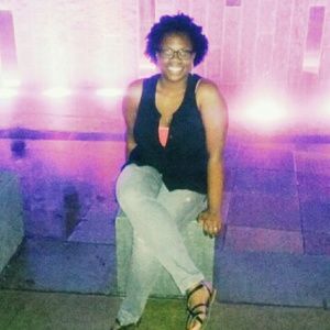 Meet your Posher, Shanecia