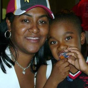 Meet your Posher, Cassandra