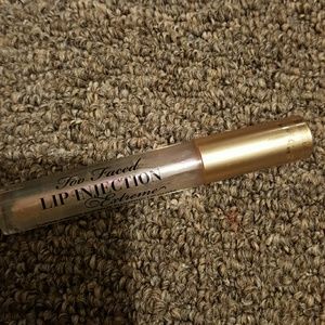Too faced lip injection extreme