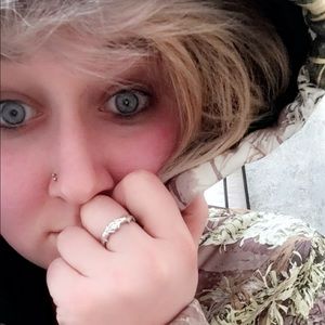 Meet your Posher, Ashlee