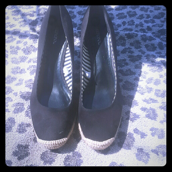 Merona bulk wedge shoes