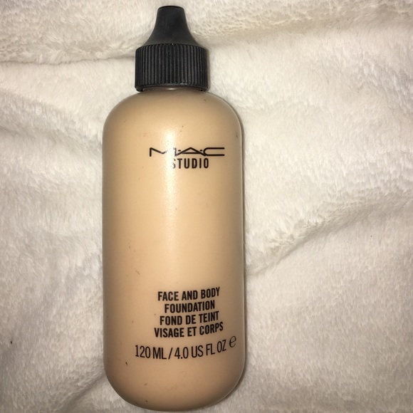 MAC face and body liquid foundation