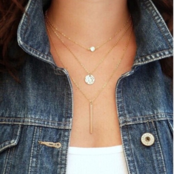 Jewelry - New. Three layer delicate necklace