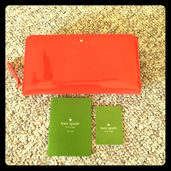 (SOLD)Kate Spade Lacey Harrison Street Wallet