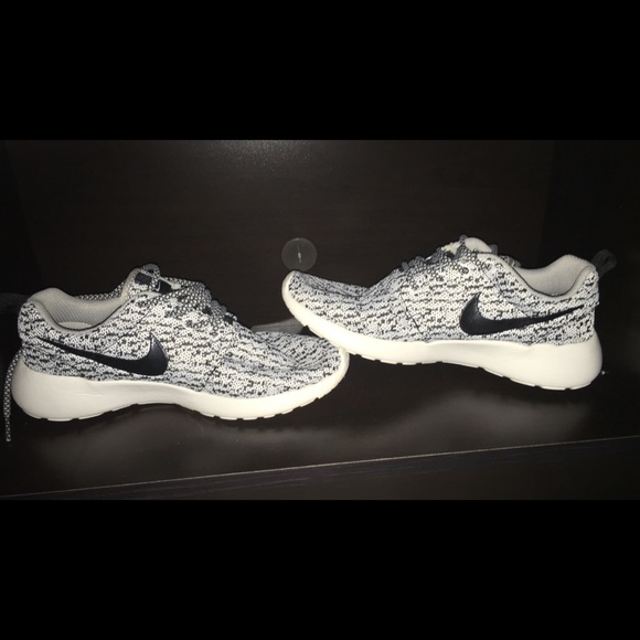 Women's Custom Nike Roshe SALE RN