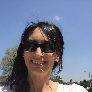 Meet your Posher, Olivia