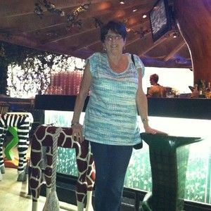 Meet your Posher, Sandy