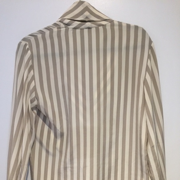 Vintage Mint Condition Saks Fifth Avenue Blouse - Picture 4 of 4