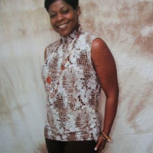 Meet your Posher, Dorene