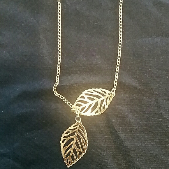 Leaf Necklace