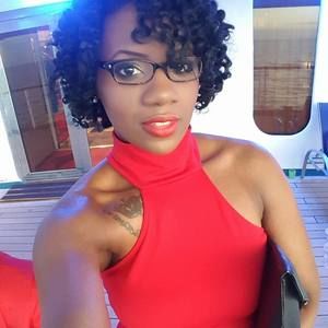 Meet your Posher, Ebony