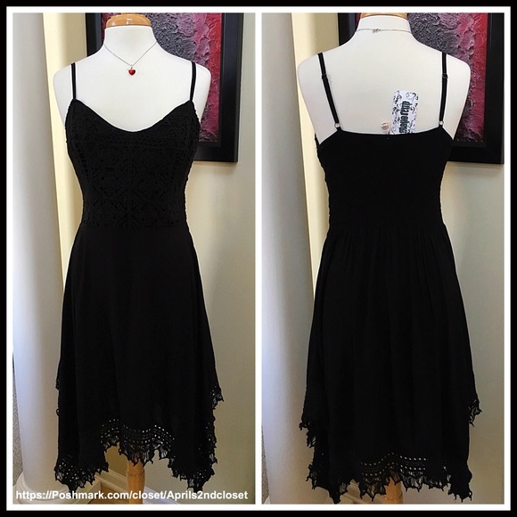 ❌SOLD❌❗️1-HOUR SALE❗️Monoreno DRESS Black Crochet - Picture 6 of 8