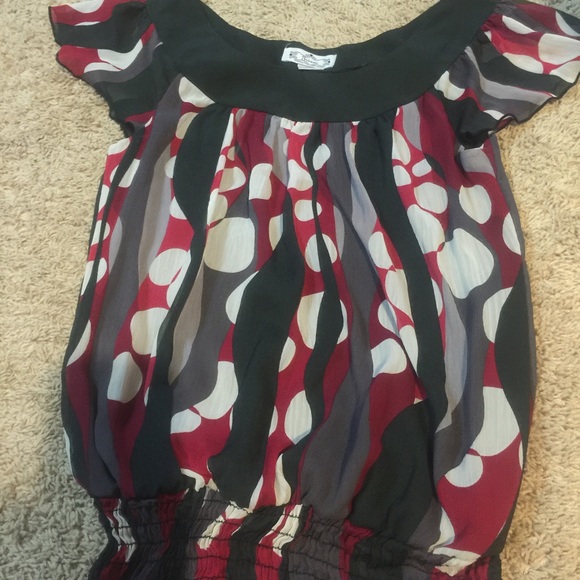 Trixxi dressy top
