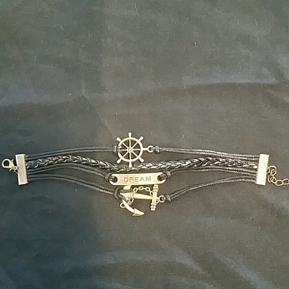 Infinity bracelet - Picture 2 of 2