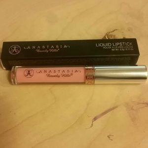Anastasia Beverly Hills liquid lipstick dainty