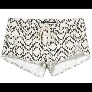 💕SALE💕Billabong Lace-Up Shorts