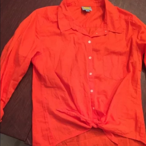 C & C red top size medium