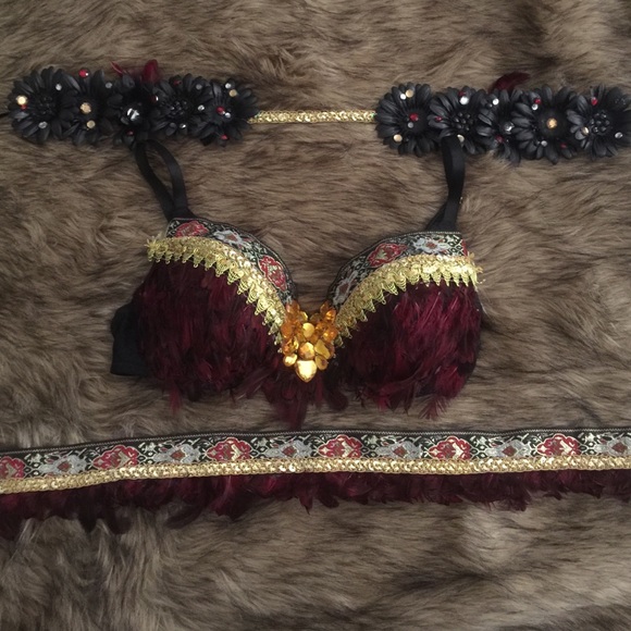 Feather Rave bra, belt, and floral headband
