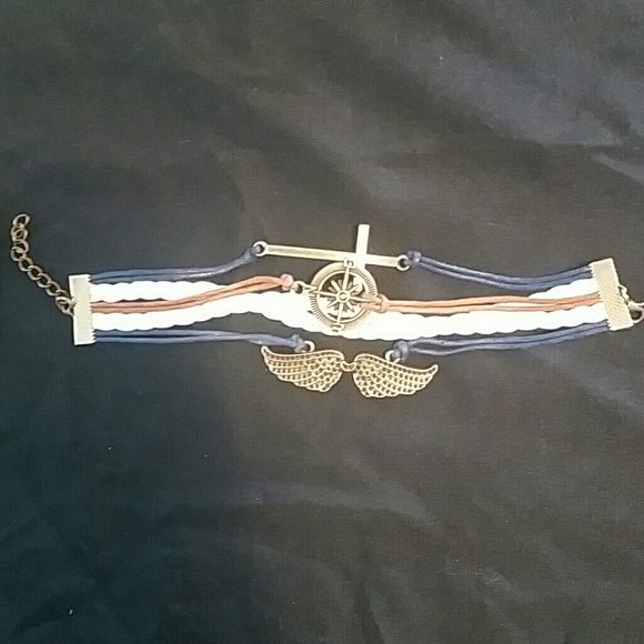 Infinity bracelet - Picture 2 of 2