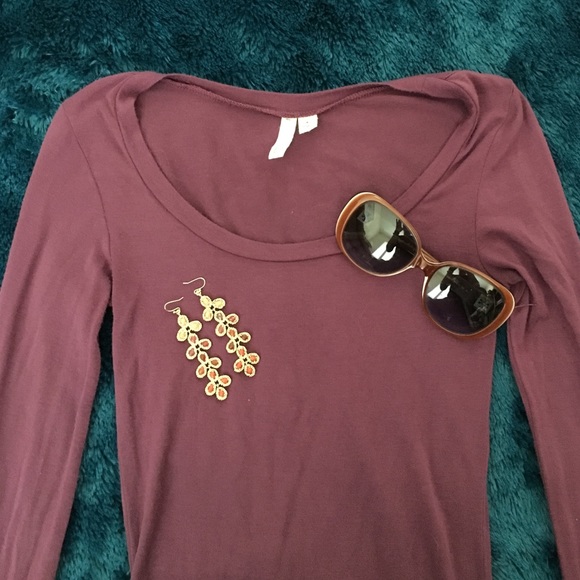 Maroon Basic Long Sleeve Shirt