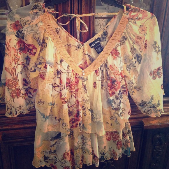 Wet seal chiffon top