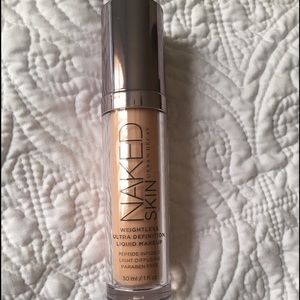 Urban decay naked skin liquid makeup foundation 2