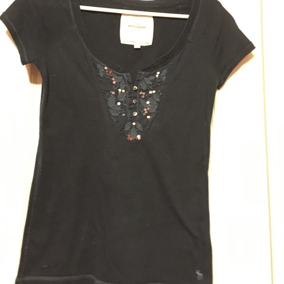 Abercrombie dark blue tee shirt