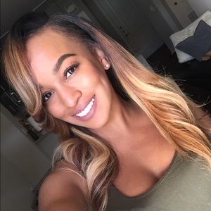 Meet your Posher, Kayla