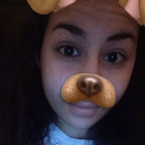 Meet your Posher, Dina