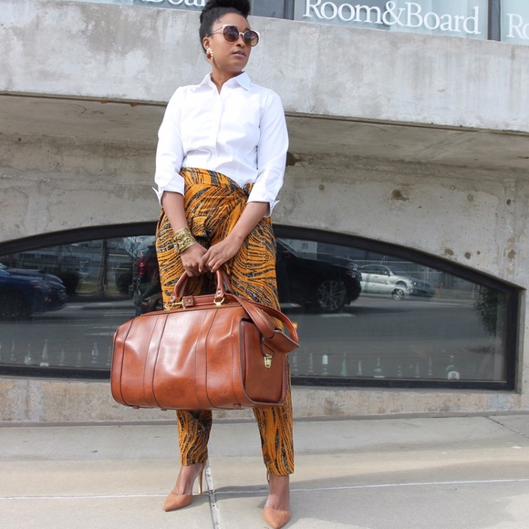 I'm your seller Cristi! - Picture 4 of 4