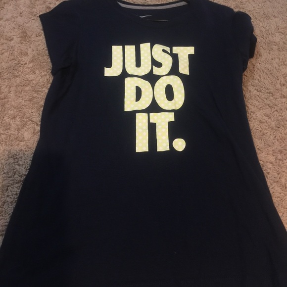Nike Tshirt