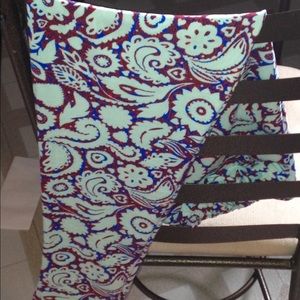 LuLaRoe TC Paisley Leggings