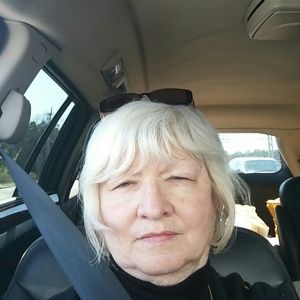 Meet your Posher, Tomya