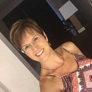Meet your Posher, Kim
