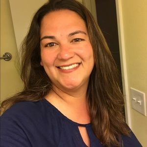 Meet your Posher, Myrna