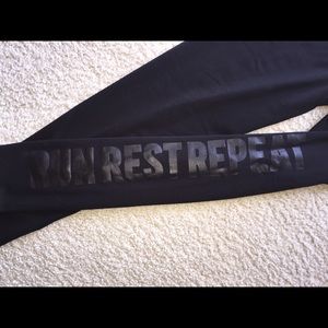 Old Navy Athletic Leggings "Run Rest Repeat" NWOT