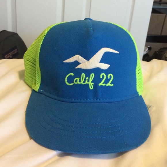 Hollister Cap