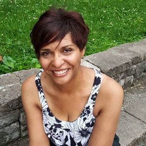 Meet your Posher, Frances