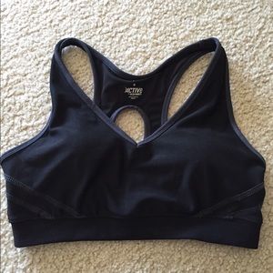 MOVING SALE 🎉 Old Navy Sports Bra