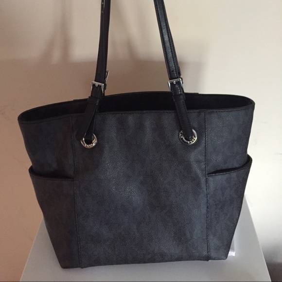 Michael Kors Jet Set FINAL PRICE