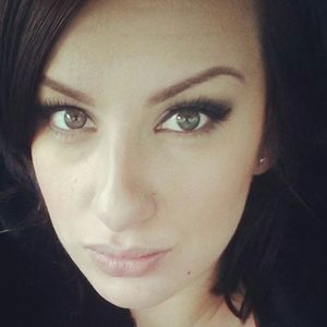 Meet your Posher, Liz